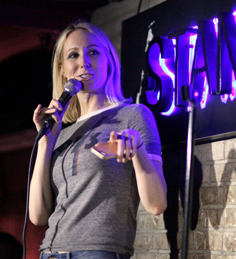 Who Is Nikki Glaser? Nikki Glaser Height, Early Life, Net Worth, Career, And More Info