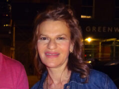 Sandra Bernhard Net Worth: Unraveling the Lifestyle And Career of a Versatile Entertainer Sandra Bernhard’s Net Worth