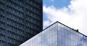 Top Things You Need for a Resilient and Stylish Glass Architecture